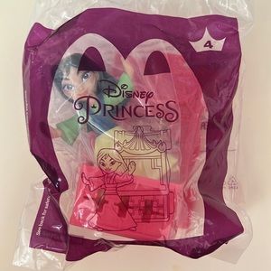 McDonald’s princess Mulan toy